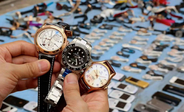 Đồng hồ giả chiếm 80 - 90% thị trường